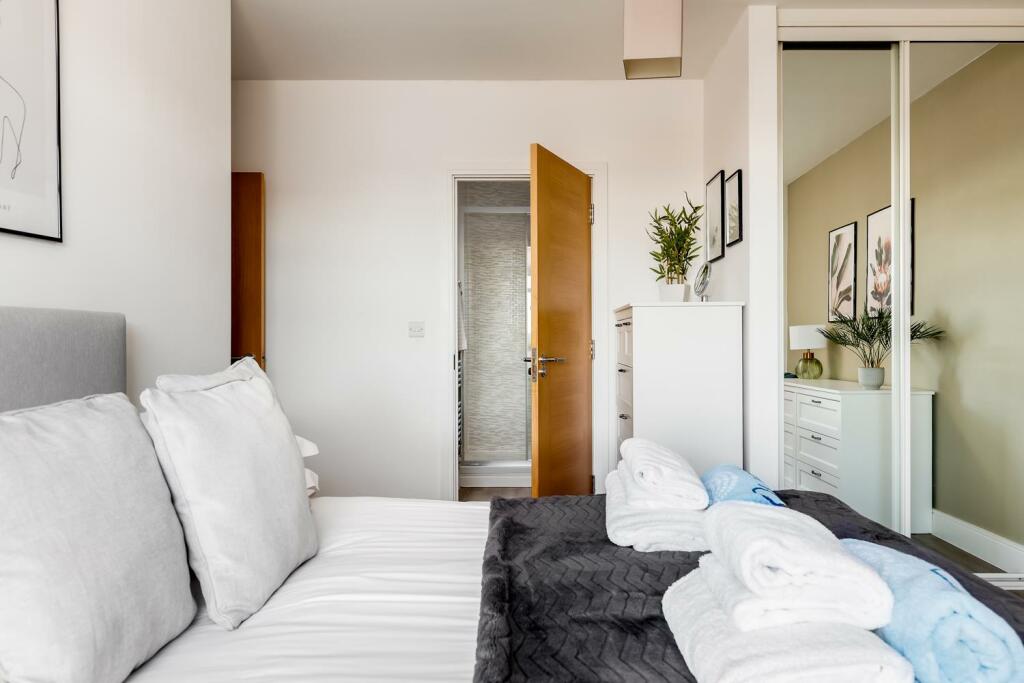 Additional property image - Stabler Way, Poole