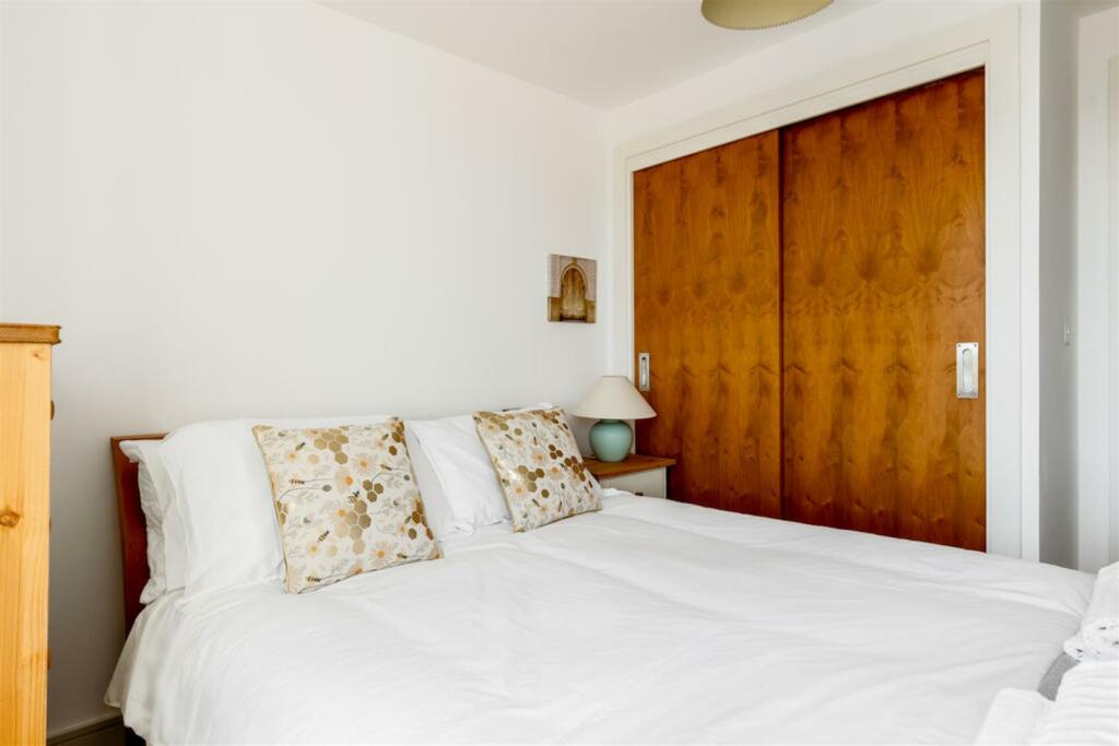 Additional property image - High Street, Poole