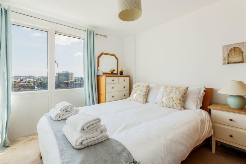 Additional property image - High Street, Poole