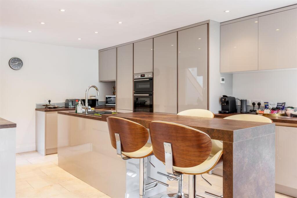 Additional property image - Thwaite Road, Poole