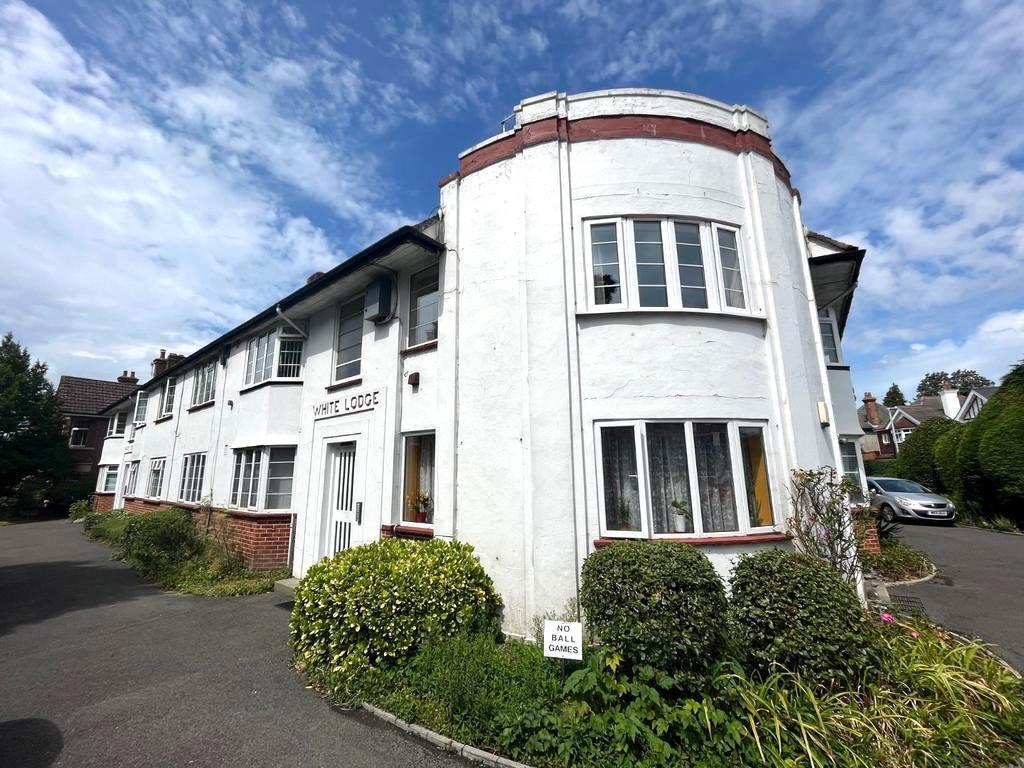 Main image of property: Parkstone Road, Poole, Dorset