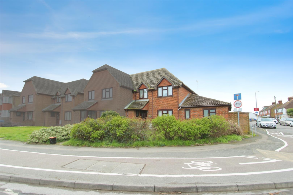 Main image of property: Grovehurst Road, Kemsley, Sittingbourne