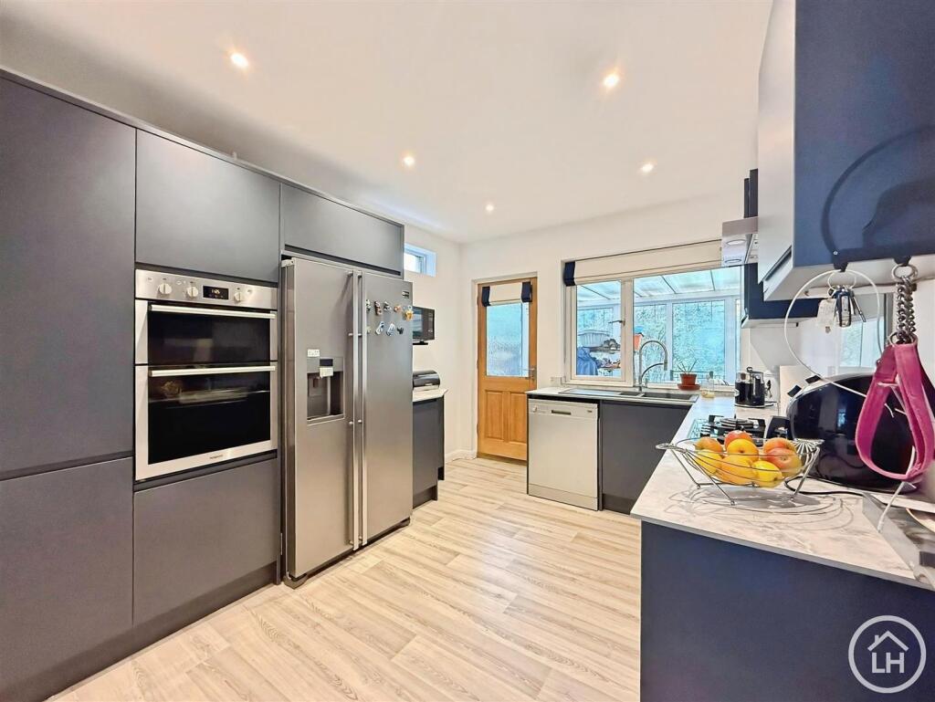 Main image of property: Key Street, Sittingbourne