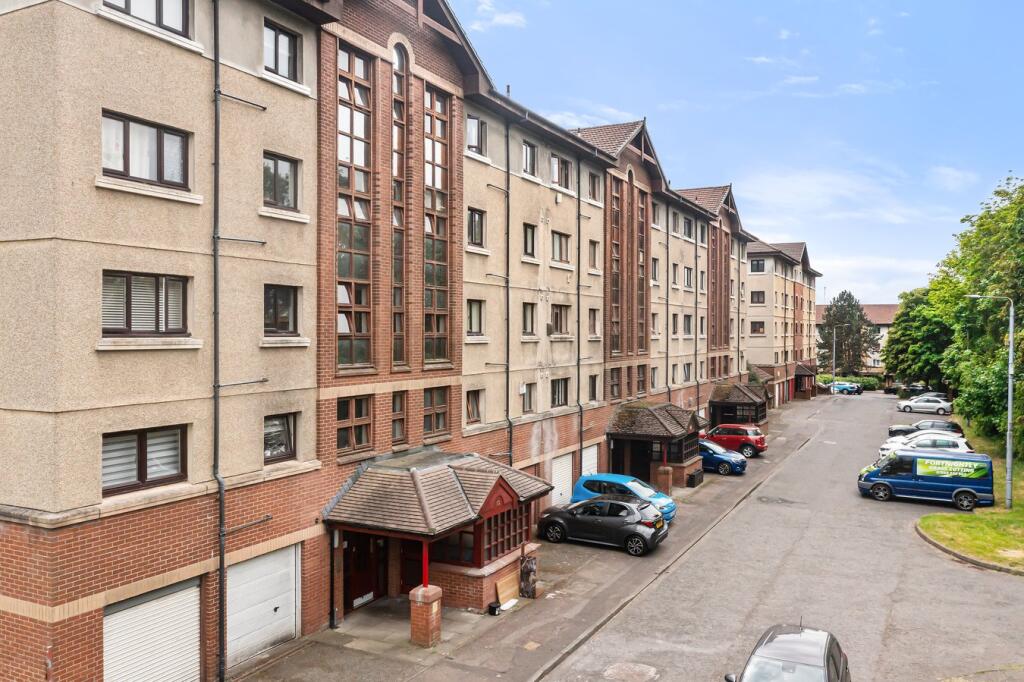 Main image of property: Ratho Drive, Glasgow, G21