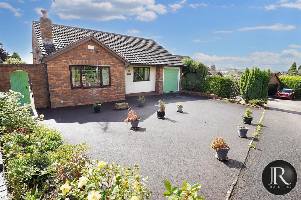 Main image of property: Egg Lane, Hixon