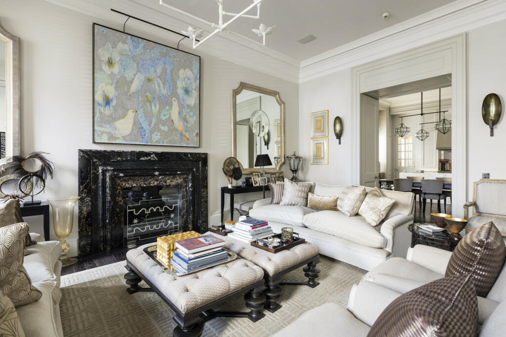 5 bedroom end of terrace house for sale in Portland Place, Marylebone, W1B