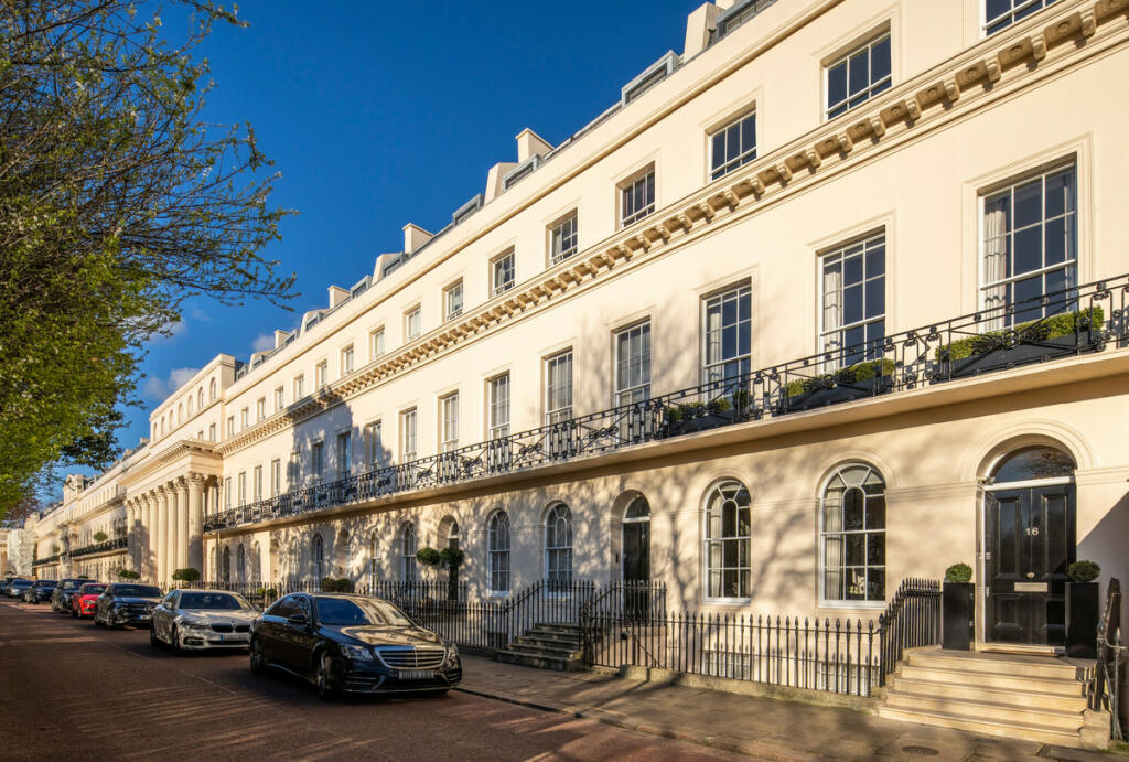 Main image of property: Chester Terrace, Regent's Park, NW1