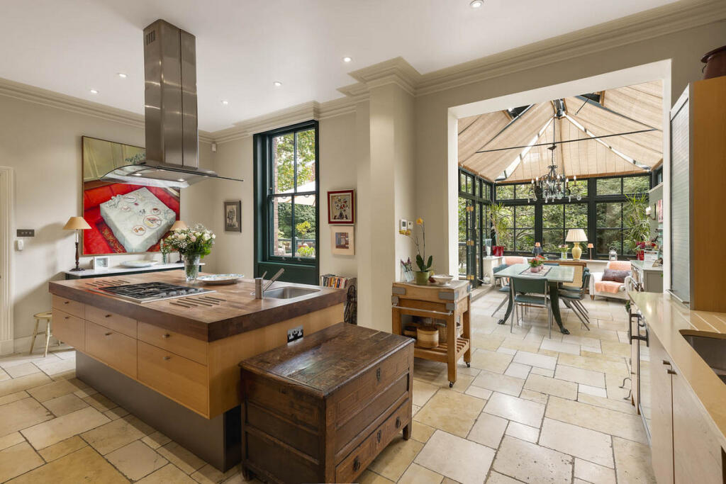 Main image of property: Daleham Gardens, London, NW3