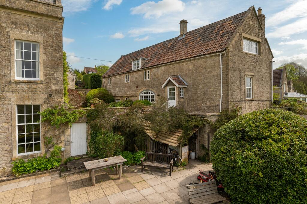 Main image of property: Stable Cottage, Upper Swainswick, Bath