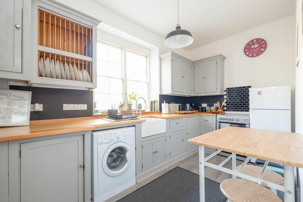 Property image - Flat 2, 3 Hanover Place, Bath