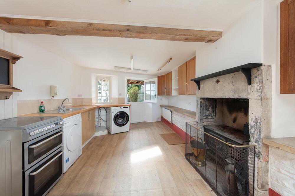Additional property image - Long Cottage, Loves Hill, Timsbury, Bath