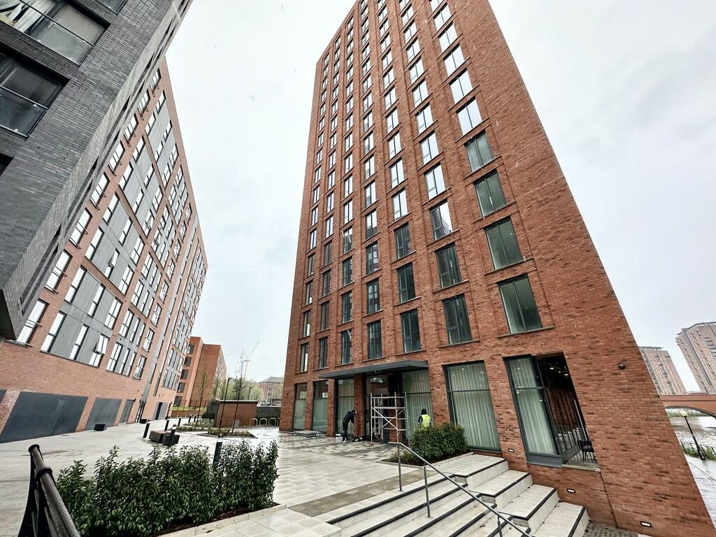 Main image of property: SILKBANK WHARF, SALFORD