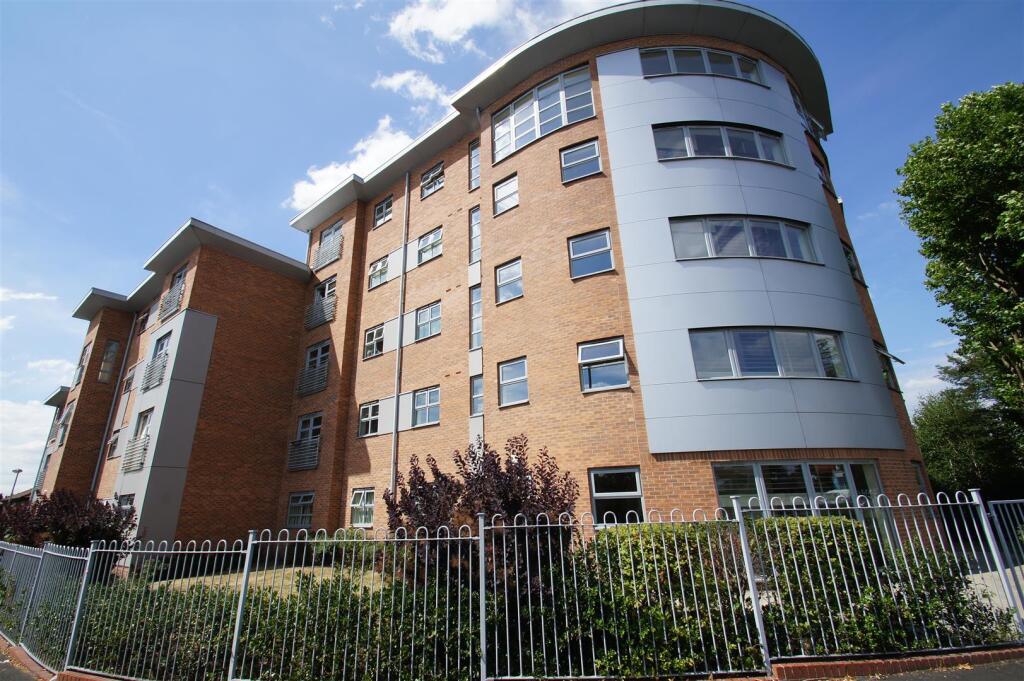 Main image of property: TUDOR HOUSE, PRINCESS ROAD