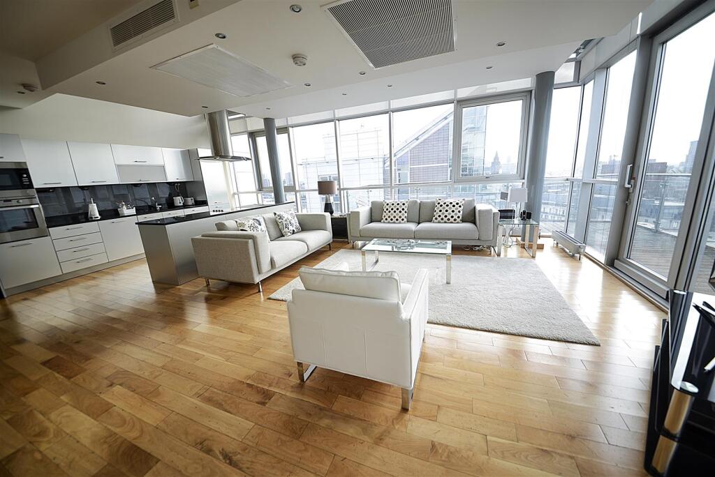 Main image of property: THE EDGE PENTHOUSE