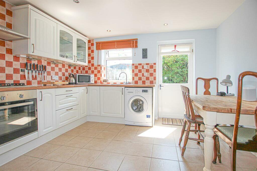 Main image of property: Queen Street, Newmarket