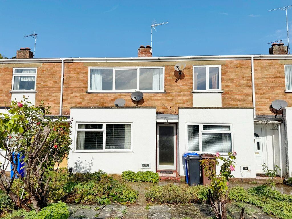 Main image of property: Scaltback Close, Newmarket 