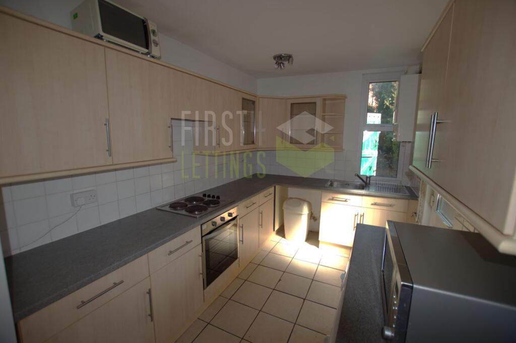 Main image of property: Lytham Road, Clarendon Park, LE2