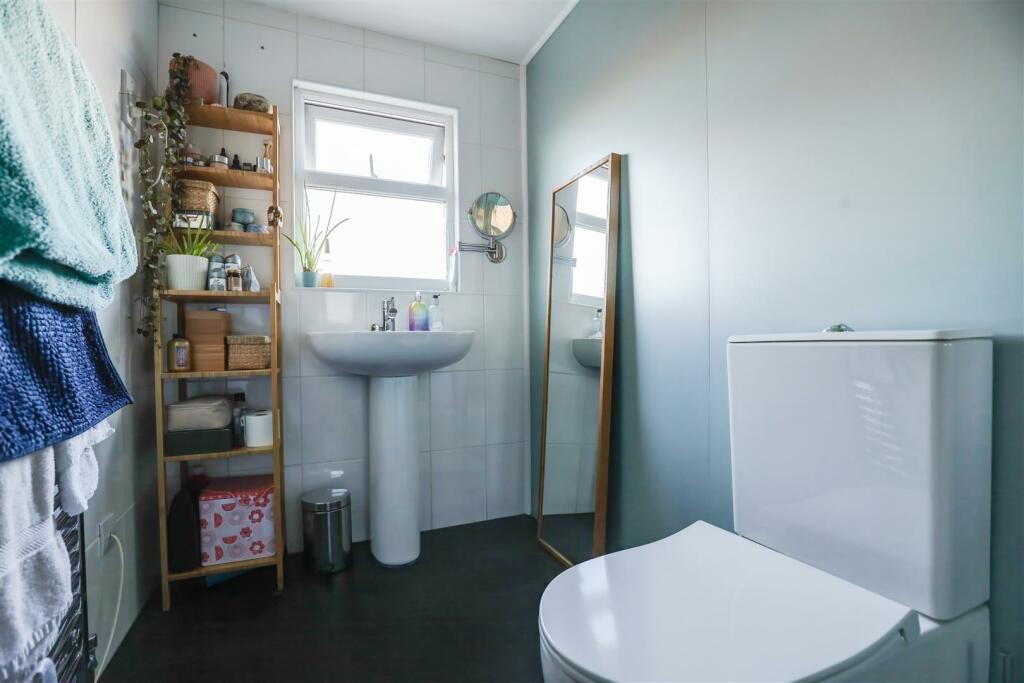 Additional property image - Wordsworth Avenue, Penarth