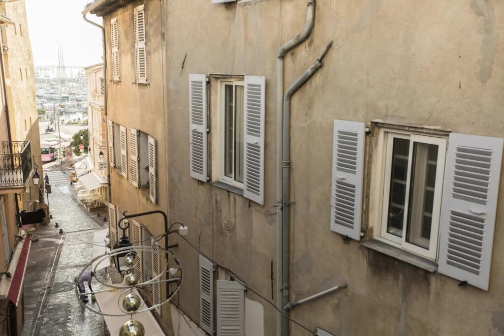 Main image of property: Provence-Alps-Cote d`Azur, Alpes-Maritimes, Cannes