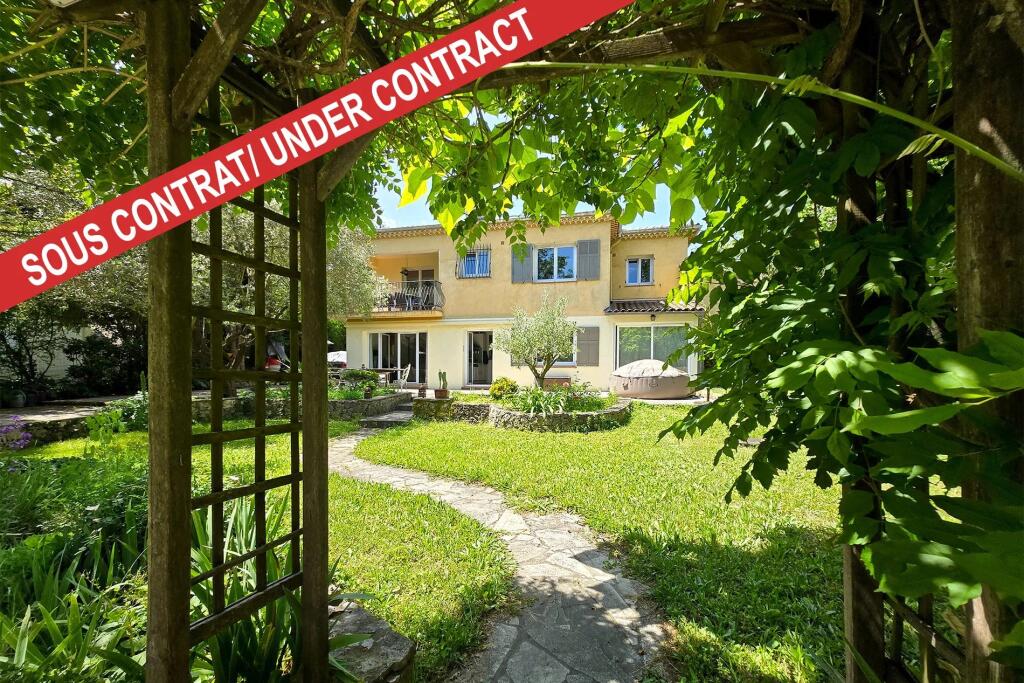 Main image of property: Provence-Alps-Cote d`Azur, Alpes-Maritimes, Valbonne