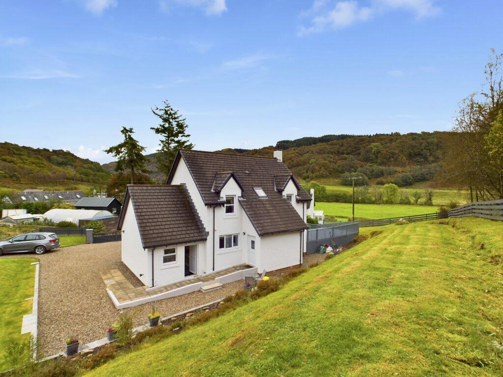 4 bedroom detached house for sale in Laurel Cottage, Scammadale Glen