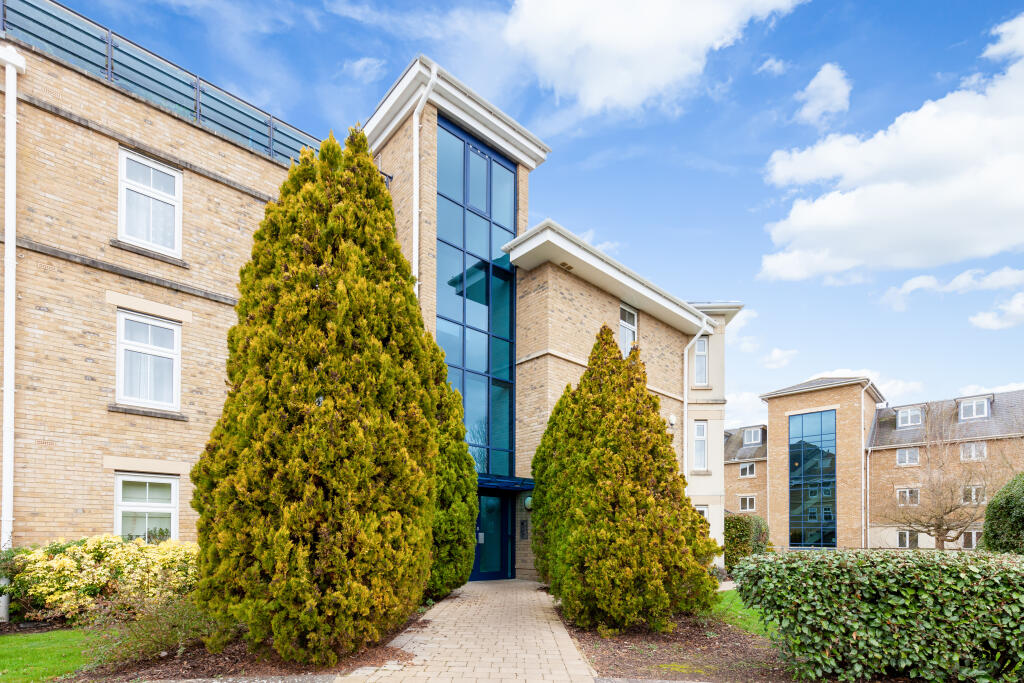 Main image of property: Stone Meadow, North Oxford
