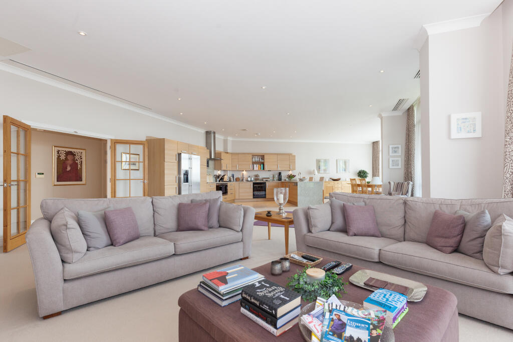 Main image of property: Walton Well Road, North Oxford