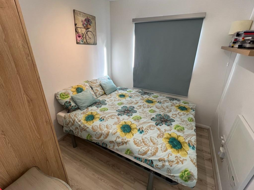 2 bedroom chalet for sale in New Lydd Road, TN31