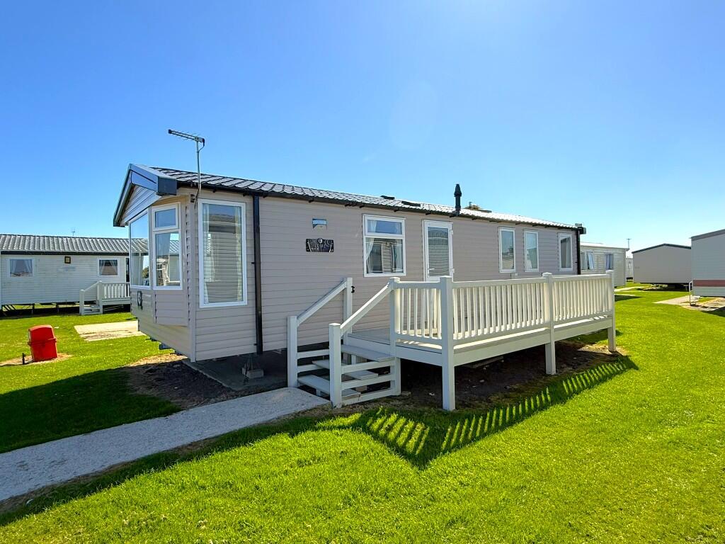 Main image of property: New Lydd Road, TN31