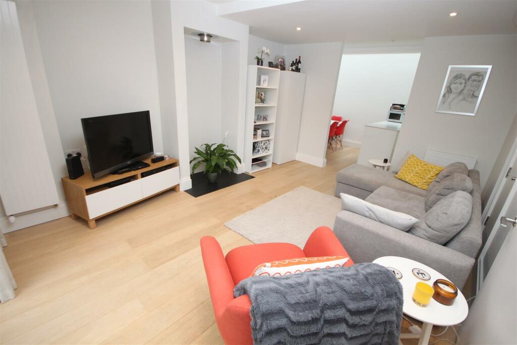 Additional property image - Devonshire Road, Cambridge