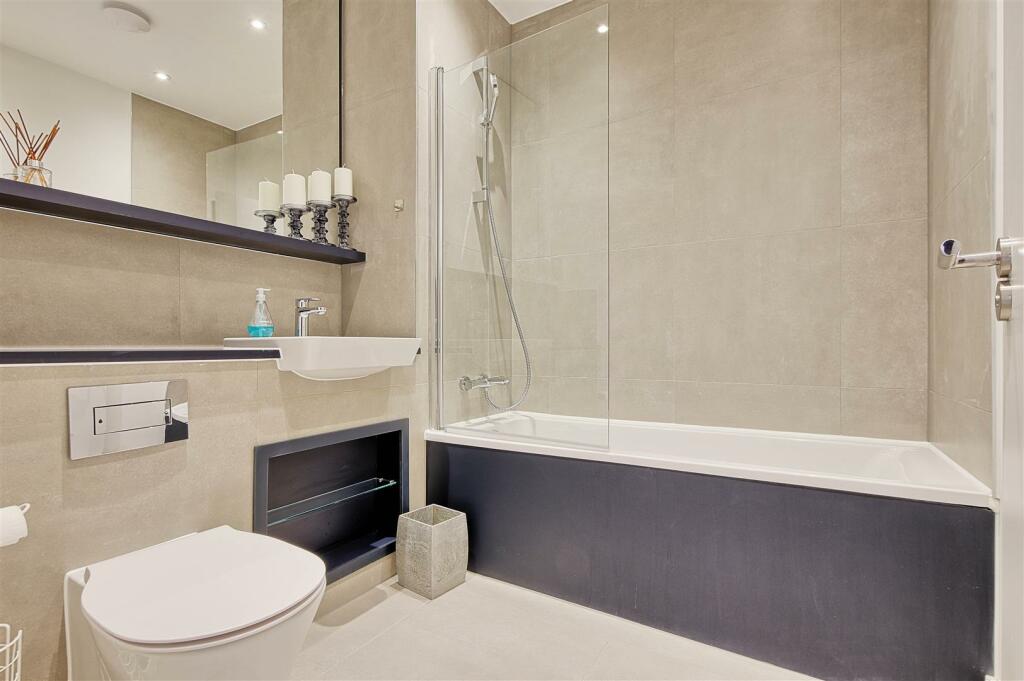 Additional property image - Gregory Park Mews, Cambridge