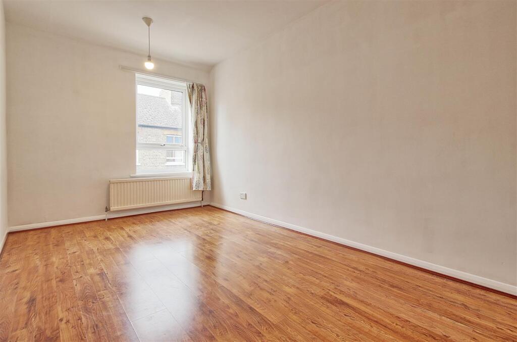 Additional property image - Brunswick Terrace, Cambridge