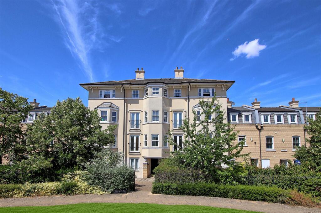 Main image of property: St. Matthews Gardens, Cambridge