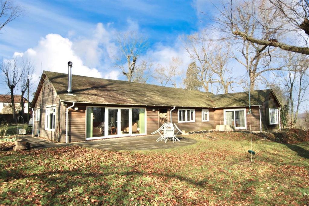 5 bedroom detached house for sale in Wootton Lane, Wootton, Canterbury, CT4