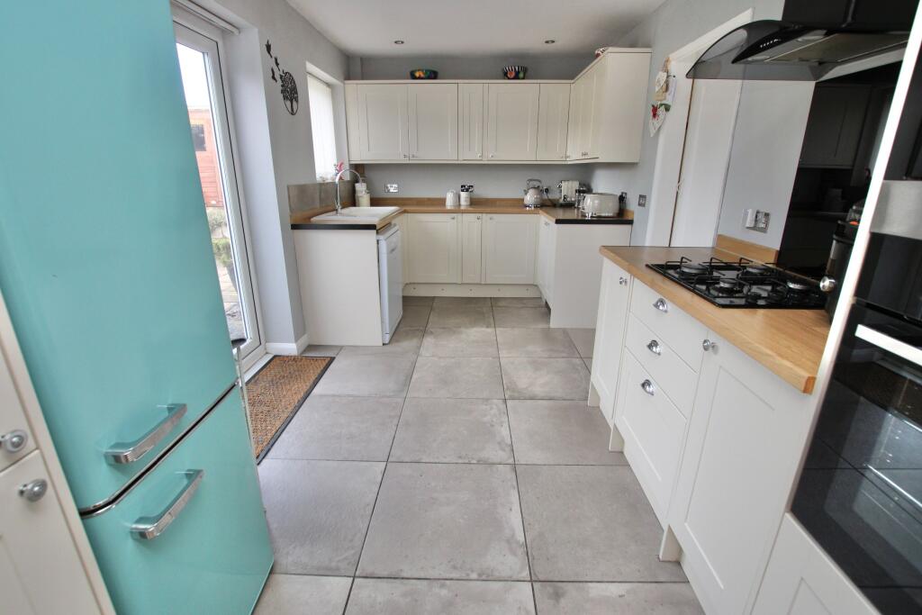 Additional property image - Monkton Court Lane, Eythorne, Dover