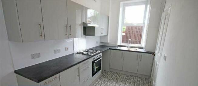 Additional property image - Cemetery Road, Bradford, BD8 9RY
