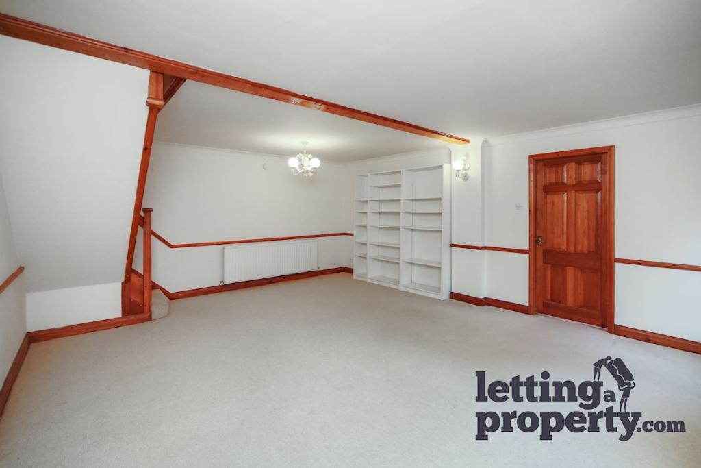 Additional property image - Walnut Lane, Finstall, Walnut Lane, Finstall, Near Bromsgrove, B60 3BU