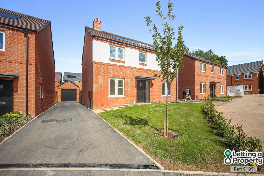Main image of property: Blackberry Road, Bromsgrove, B61 0GR
