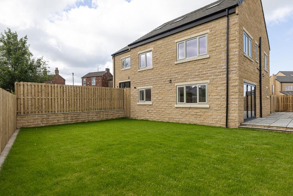 Additional property image - Hillside View, Drighlington