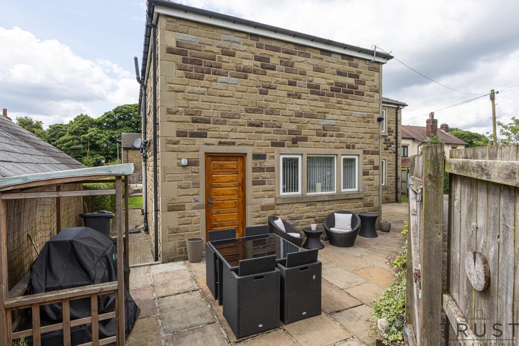 Additional property image - Bradford Road, Birkenshaw