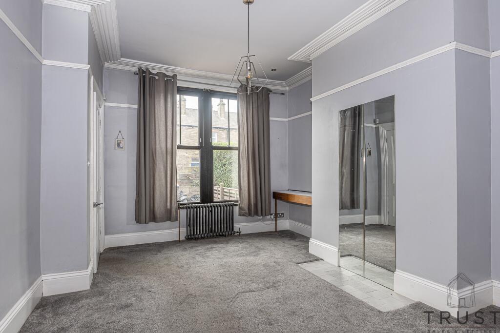 Additional property image - Halifax Road, Hartshead Moor, Cleckheaton