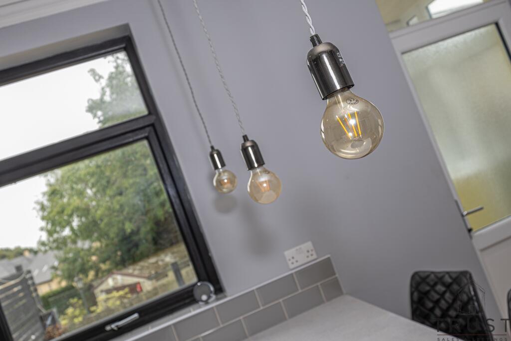 Additional property image - Halifax Road, Hartshead Moor, Cleckheaton