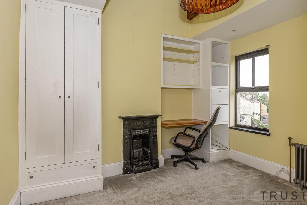 Additional property image - Halifax Road, Hartshead Moor, Cleckheaton
