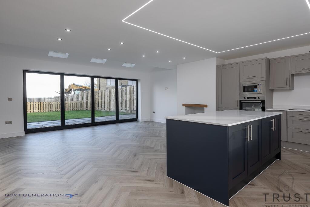 Additional property image - Hillside View, Drighlington