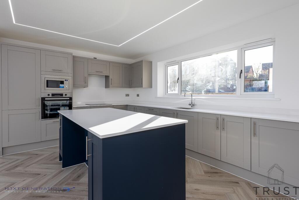 Additional property image - Hillside View, Drighlington