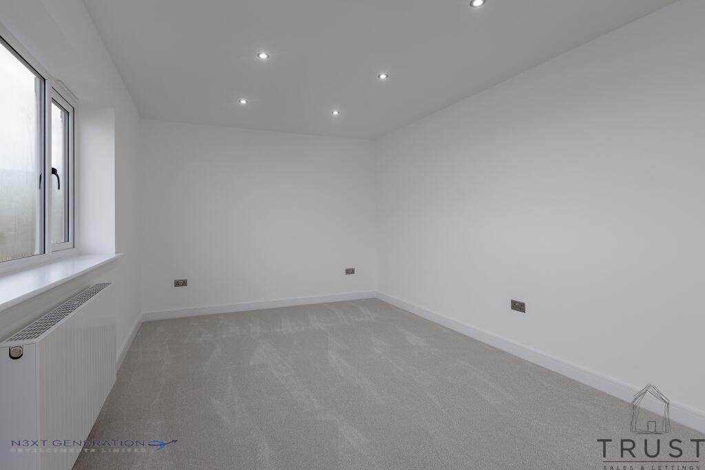 Additional property image - Hillside View, Drighlington