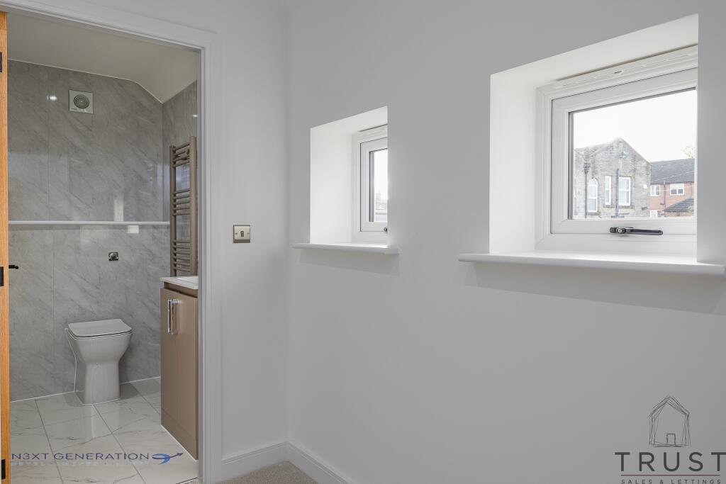 Additional property image - Hillside View, Drighlington