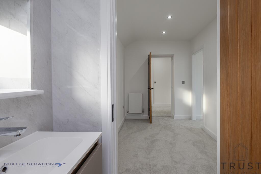Additional property image - Hillside View, Drighlington