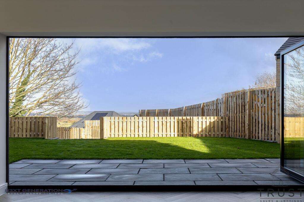 Additional property image - Hillside View, Drighlington