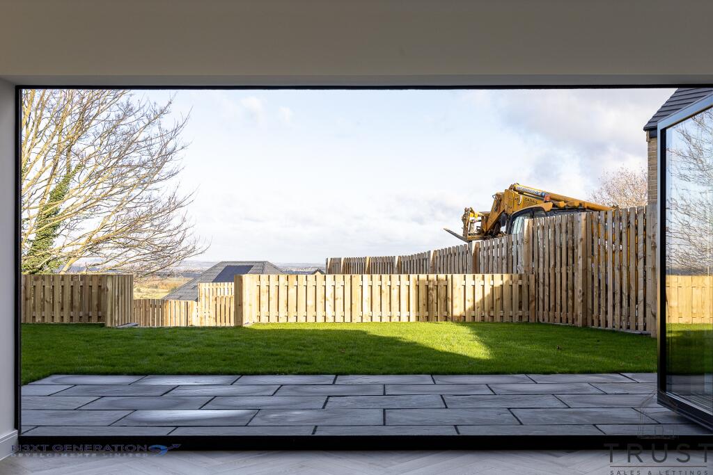 Additional property image - Hillside View, Drighlington